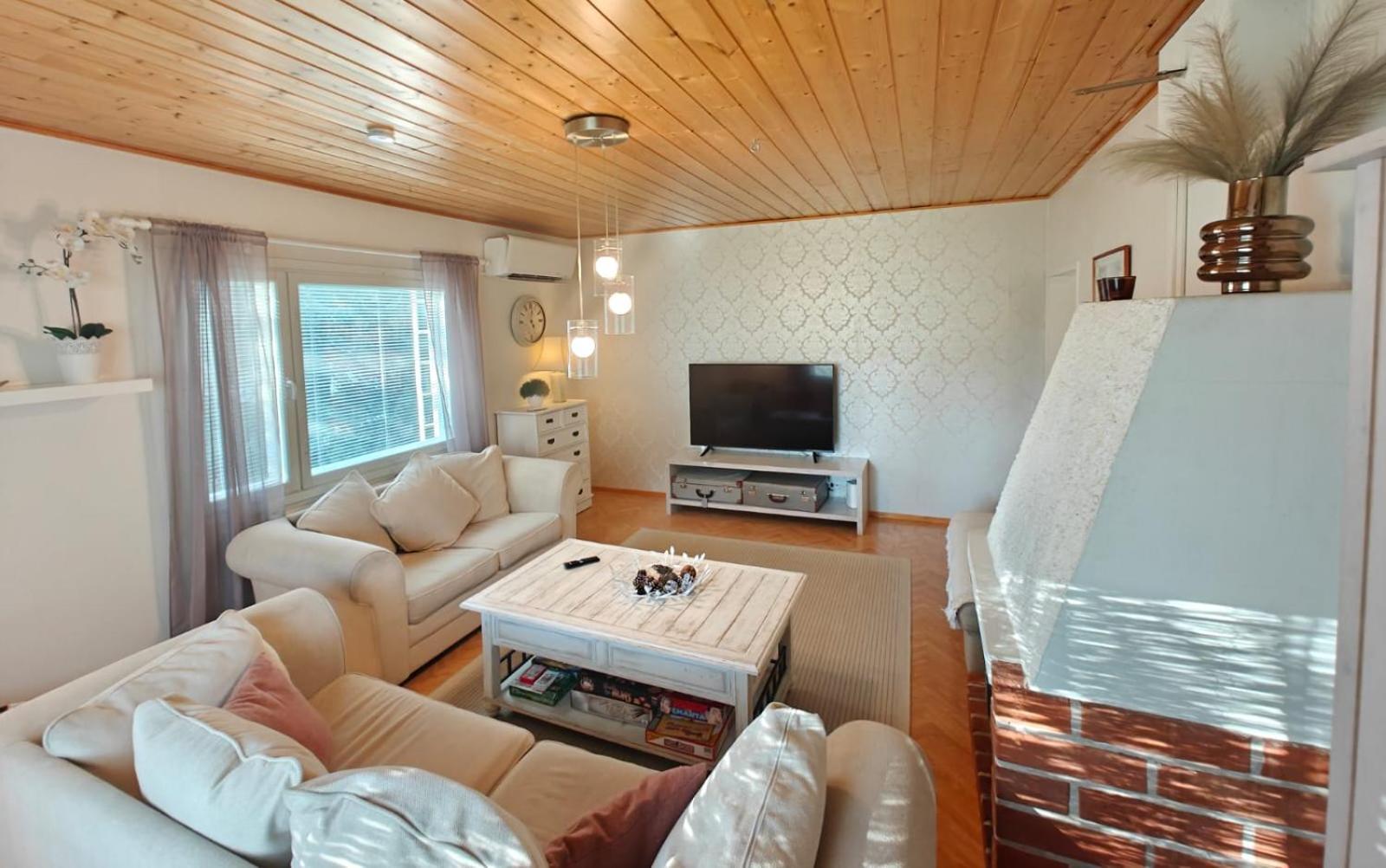 오울루 Peaceful House For Relaxing 빌라 외부 사진